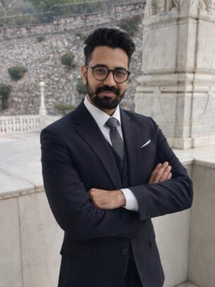 Amit saini (supporting team)